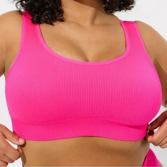 Torrid: Lightly Lined Seamless Rib Scoop Bralette - Picture 2 of 5